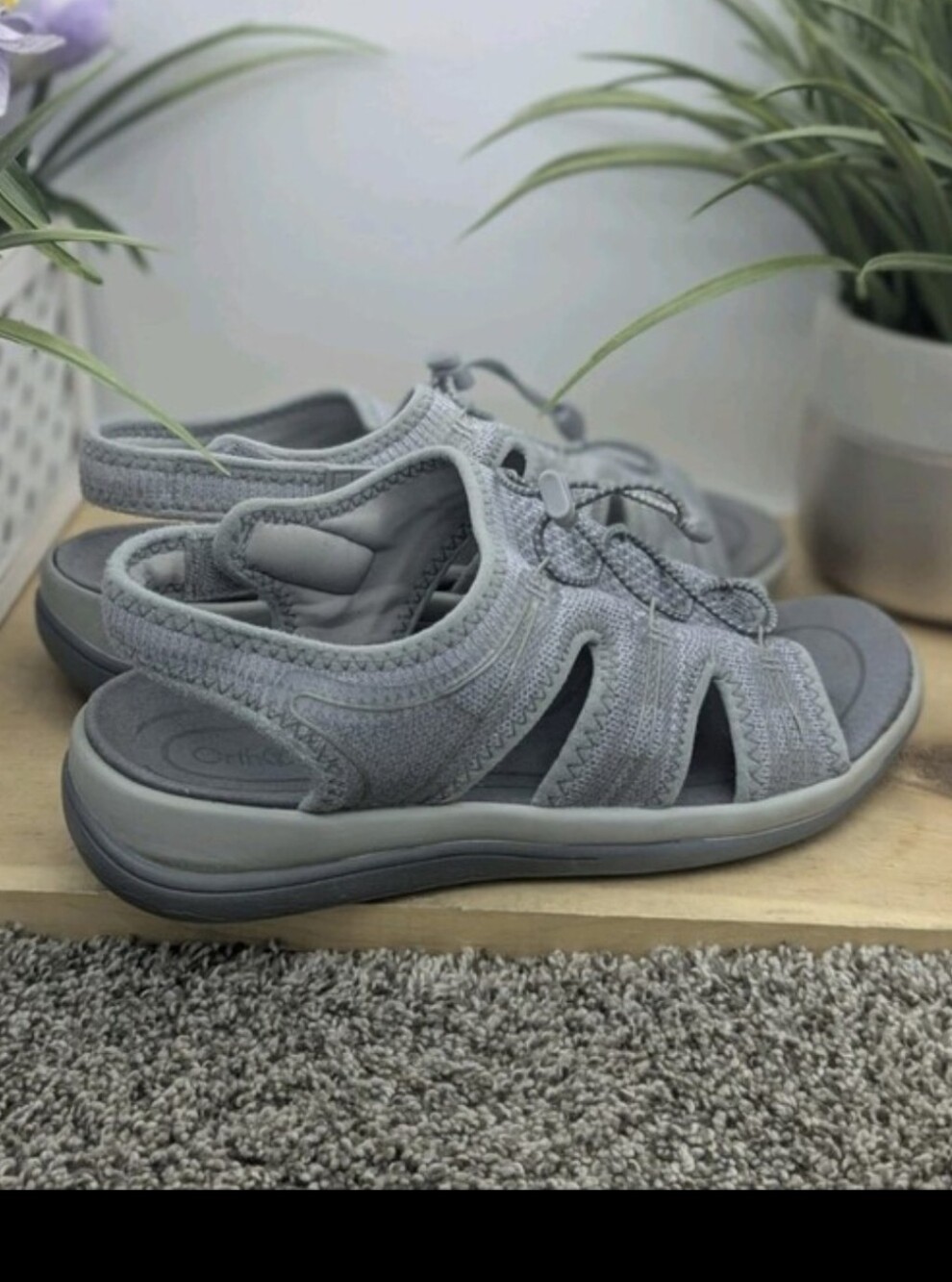 Orthofeet Gray Orthopedic Women's Size 10.5D Wide Rear Support Drawstring Sandal